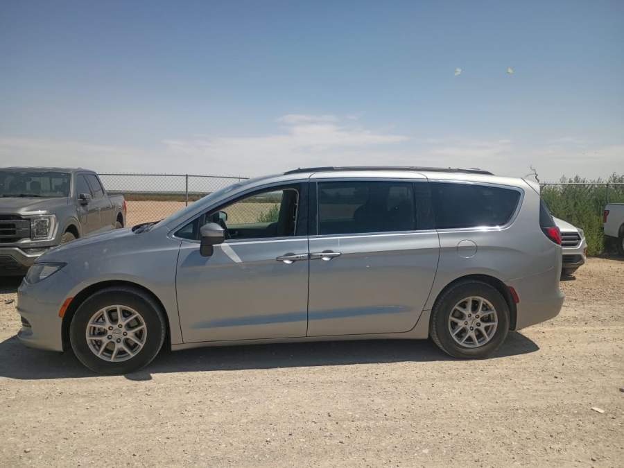 2021 Chrysler Voyager
