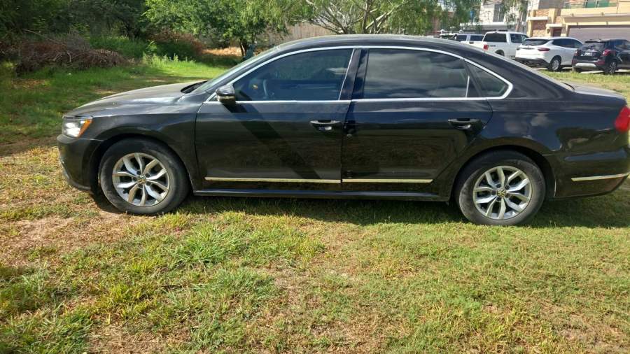 2016 Volkswagen Passat