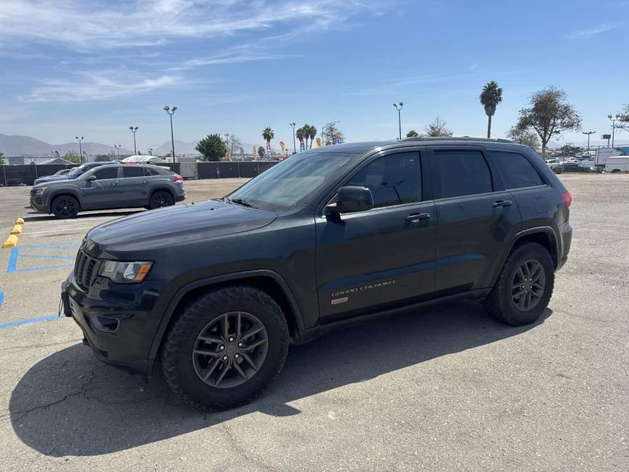 2016 Jeep Grand Cherokee Laredo