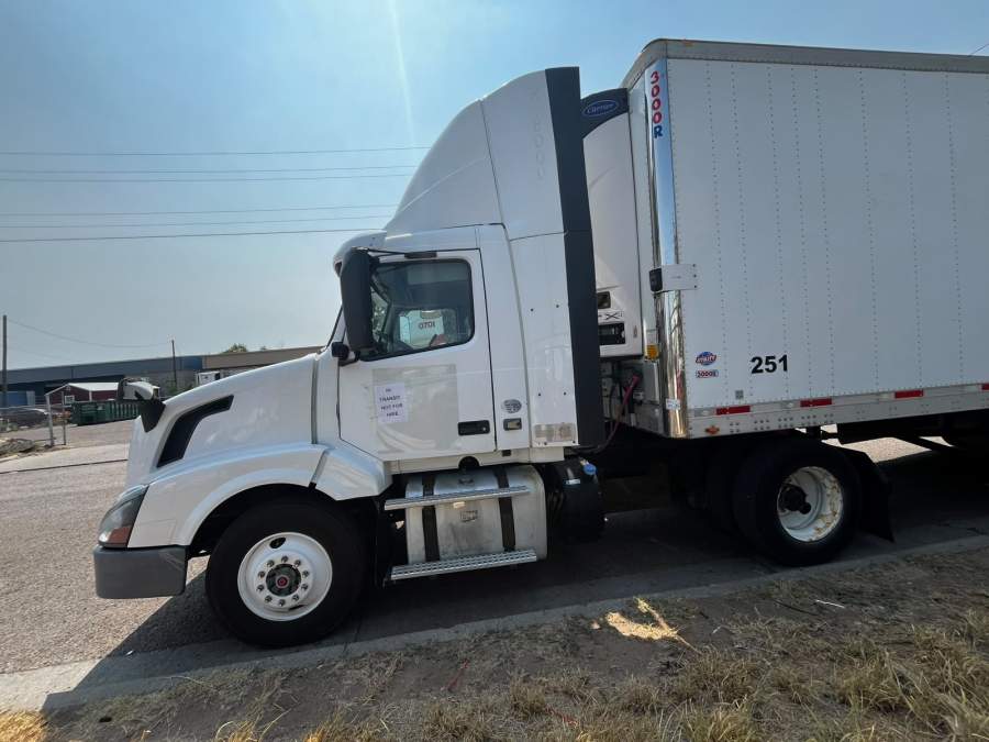 2016 Volvo Truck VNL