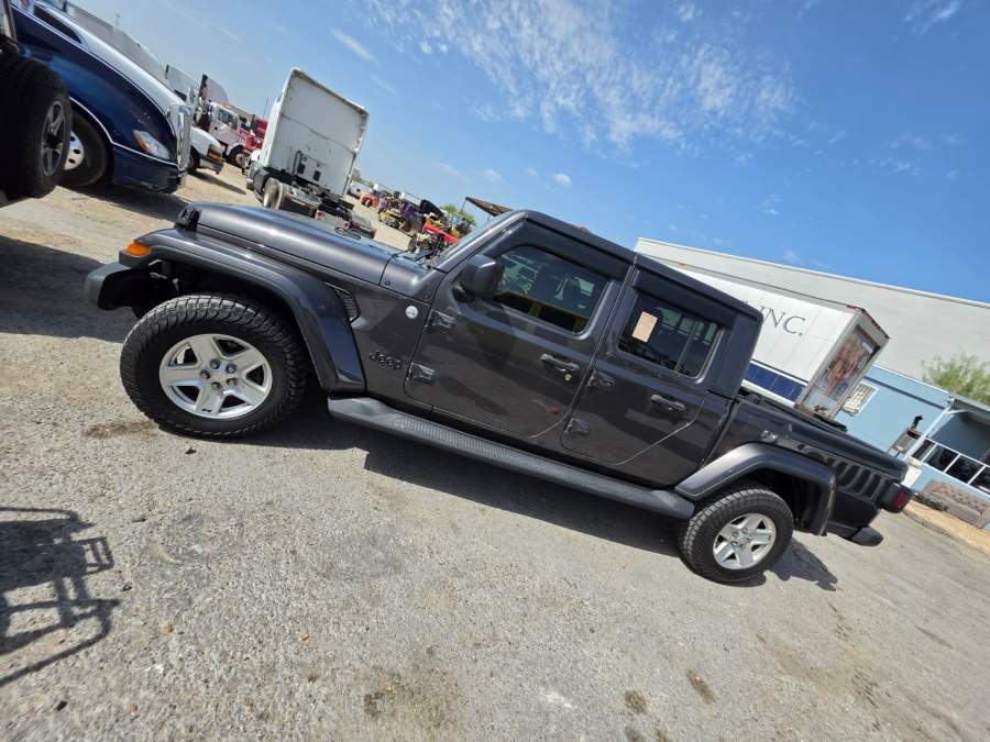 2021 Jeep Gladiator