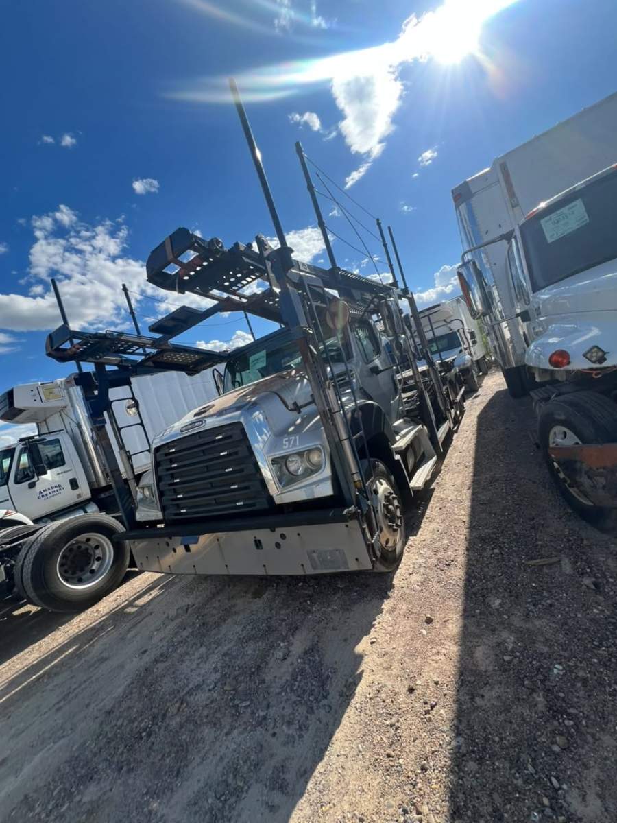 2016 Freightliner 114SD