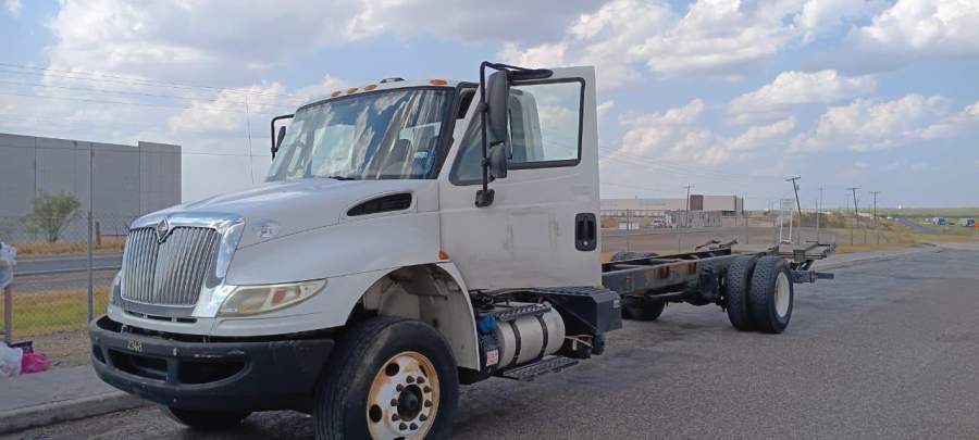 2016 International DURASTAR 4300