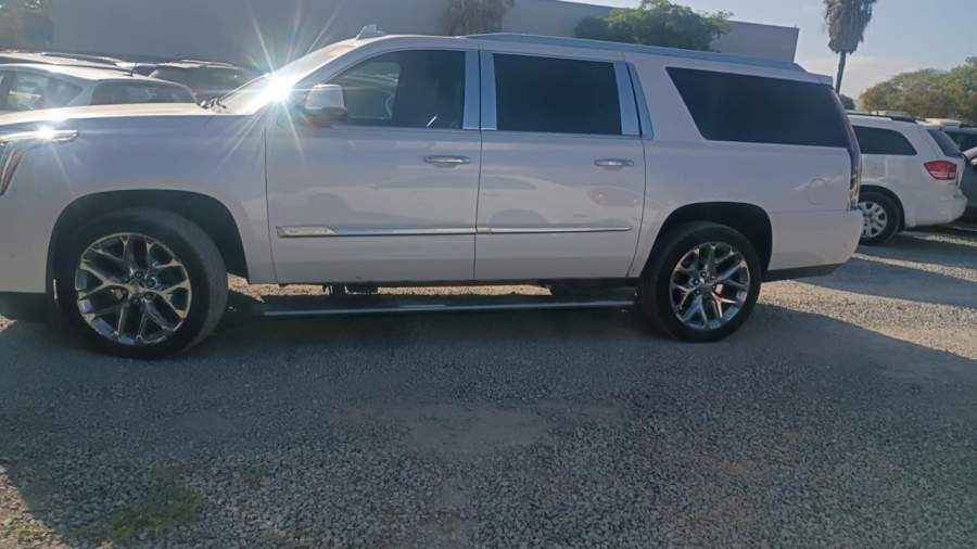 2019 Cadillac Escalade ESV PLATINUM