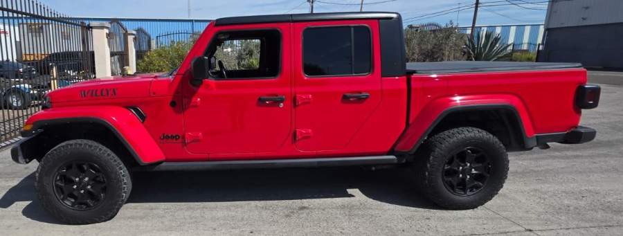 2021 Jeep Gladiator Willys
