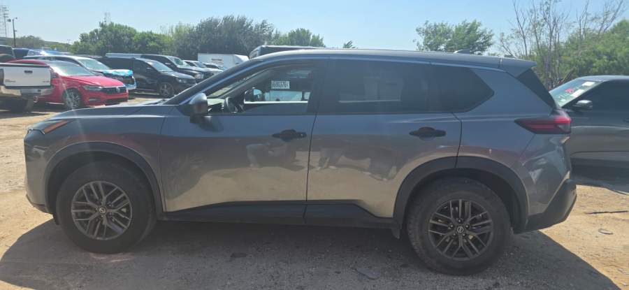 2021 Nissan Rogue S