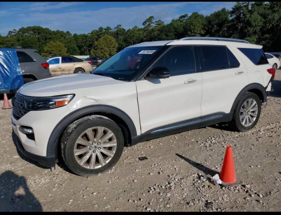 2020 Ford Explorer