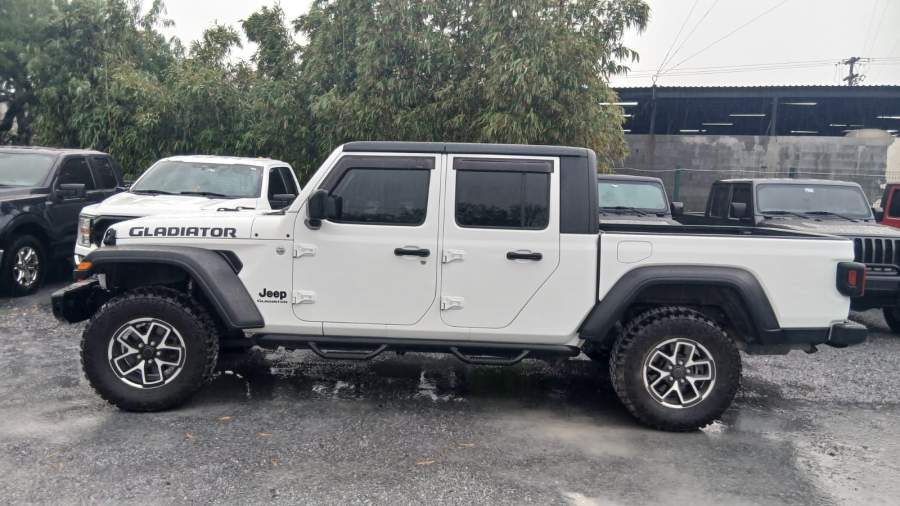 2020 Jeep Gladiator