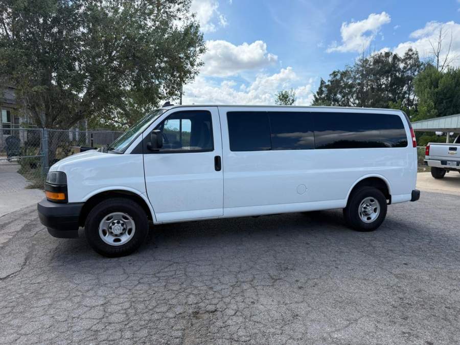 2020 Chevrolet Express  3500