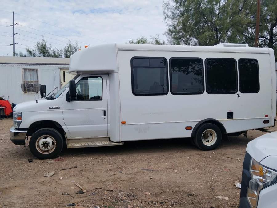 2019 Ford E-450 super duty