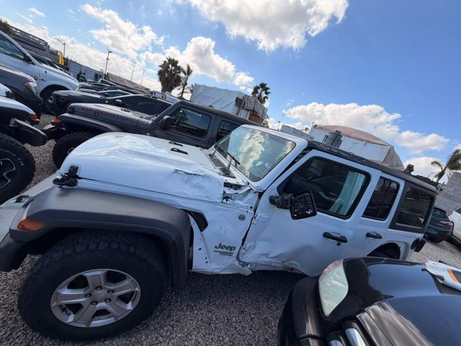 2019 Jeep Wrangler  Unlimited Sport / sport altitud