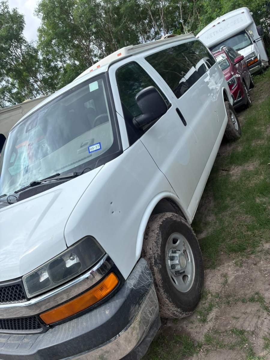 2019 Chevrolet Express 3500 LT