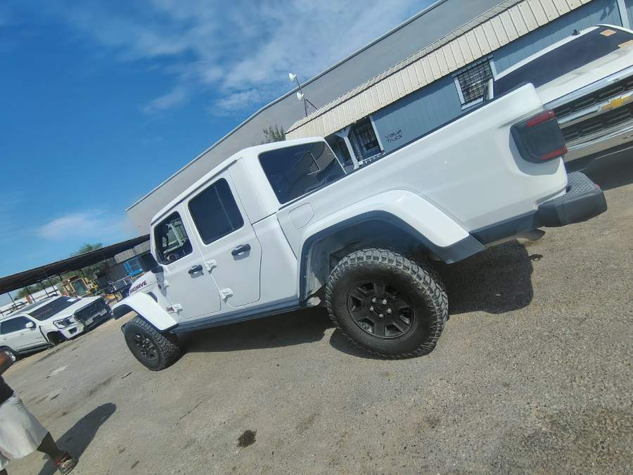 2021 Jeep Gladiator