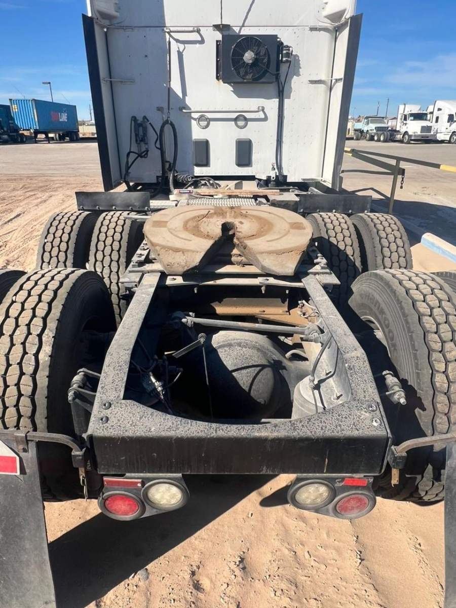 2019 Peterbilt MODEL 579