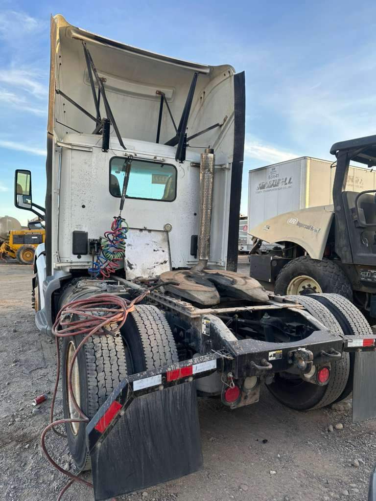 2016 Peterbilt MODEL 579