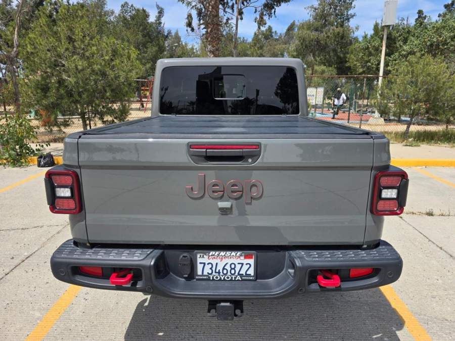 2020 Jeep Gladiator