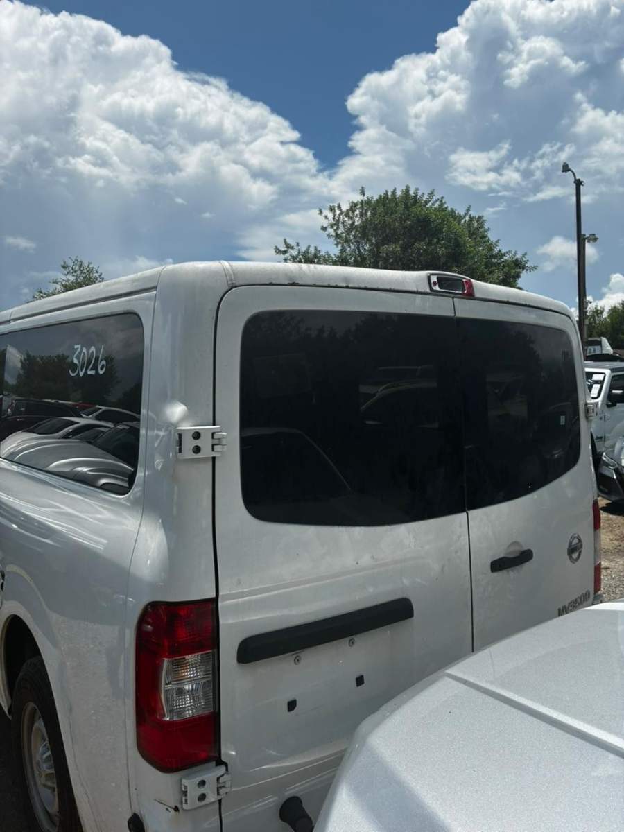 2016 Nissan NV3500
