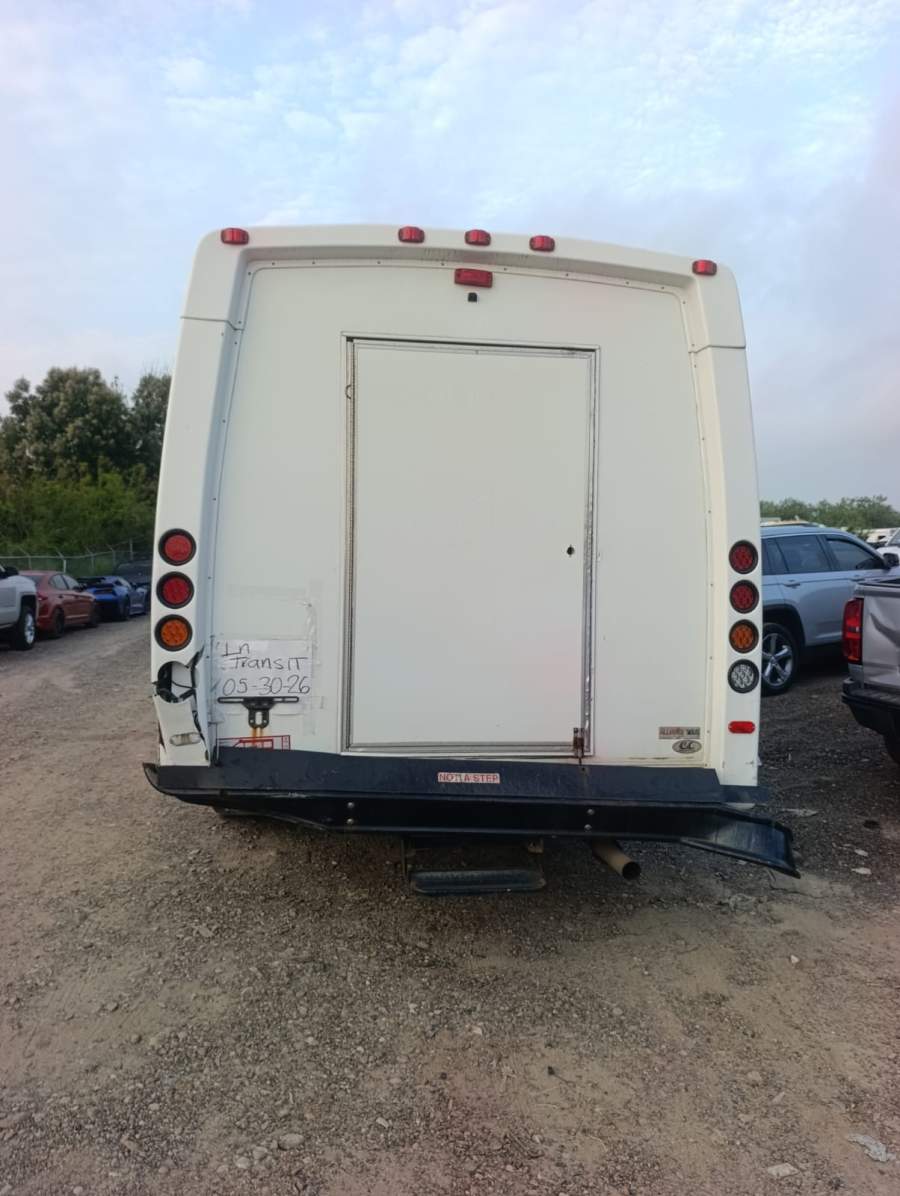 2019 Ford E-450