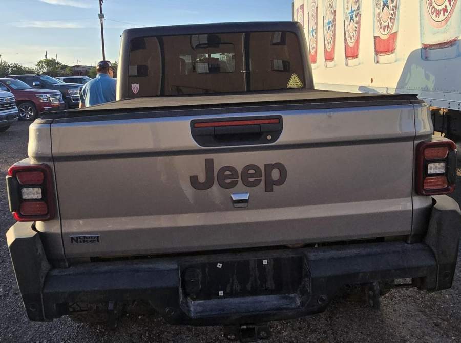 2020 Jeep Gladiator