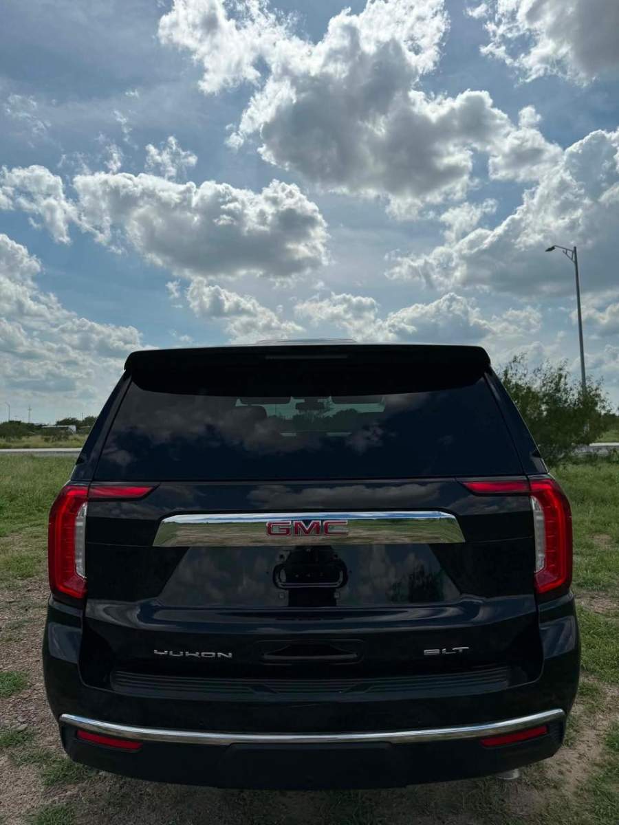 2021 GMC YUKON SLT