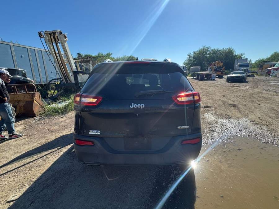 2016 Jeep Cherokee