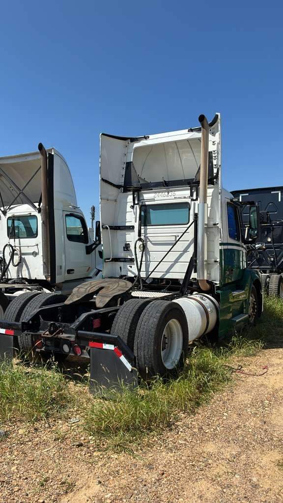 2016 Freightliner CASCADIA
