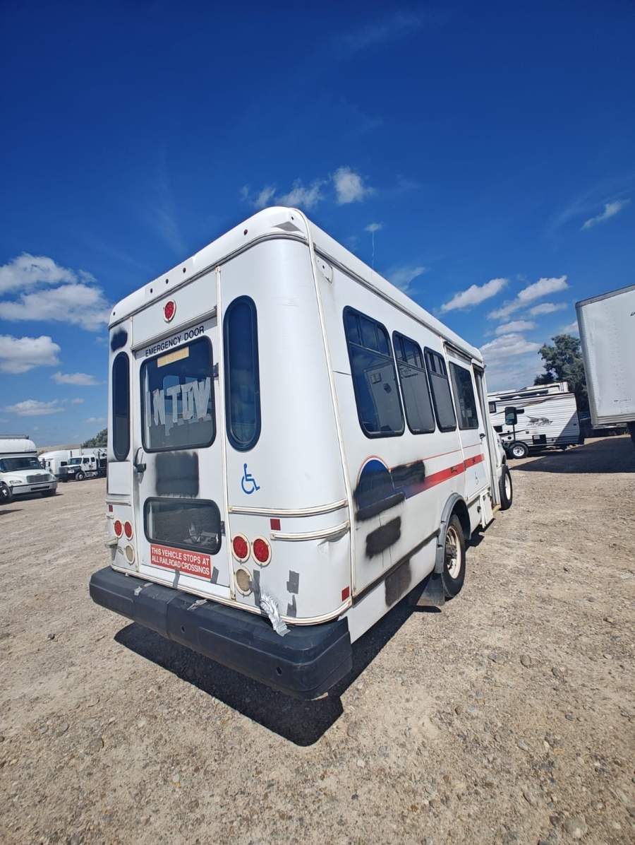 2016 Ford E-350 Super Duty