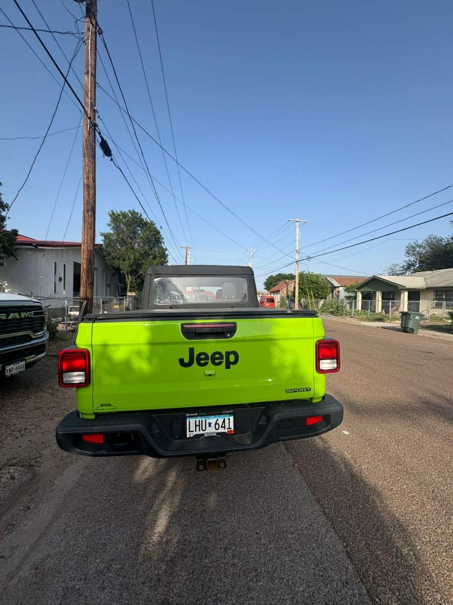 2021 Jeep Gladiator