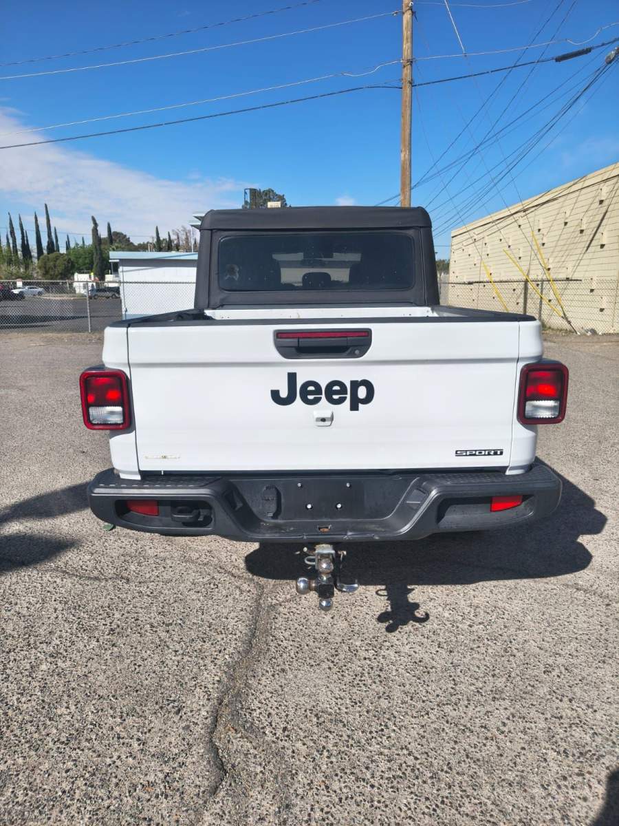 2021 Jeep Gladiator