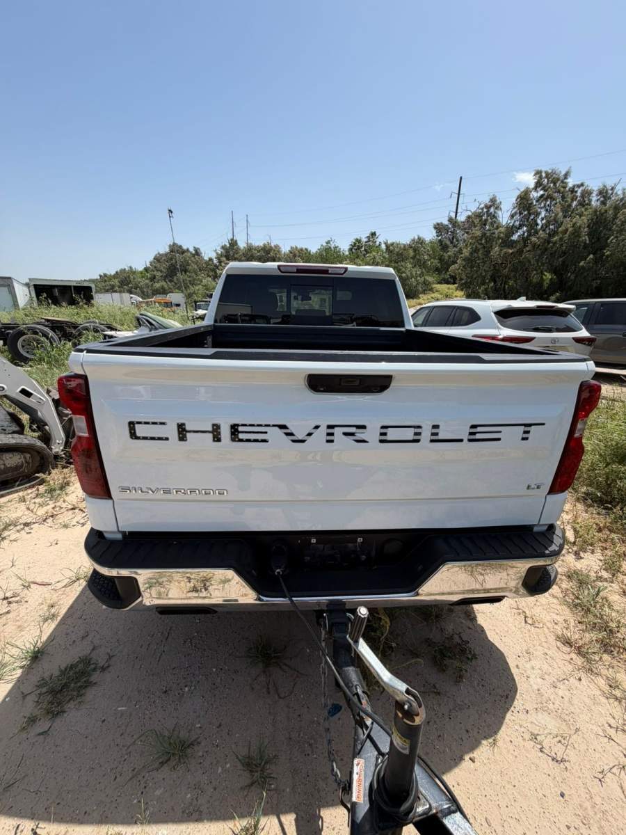 2023 Chevrolet Silverado