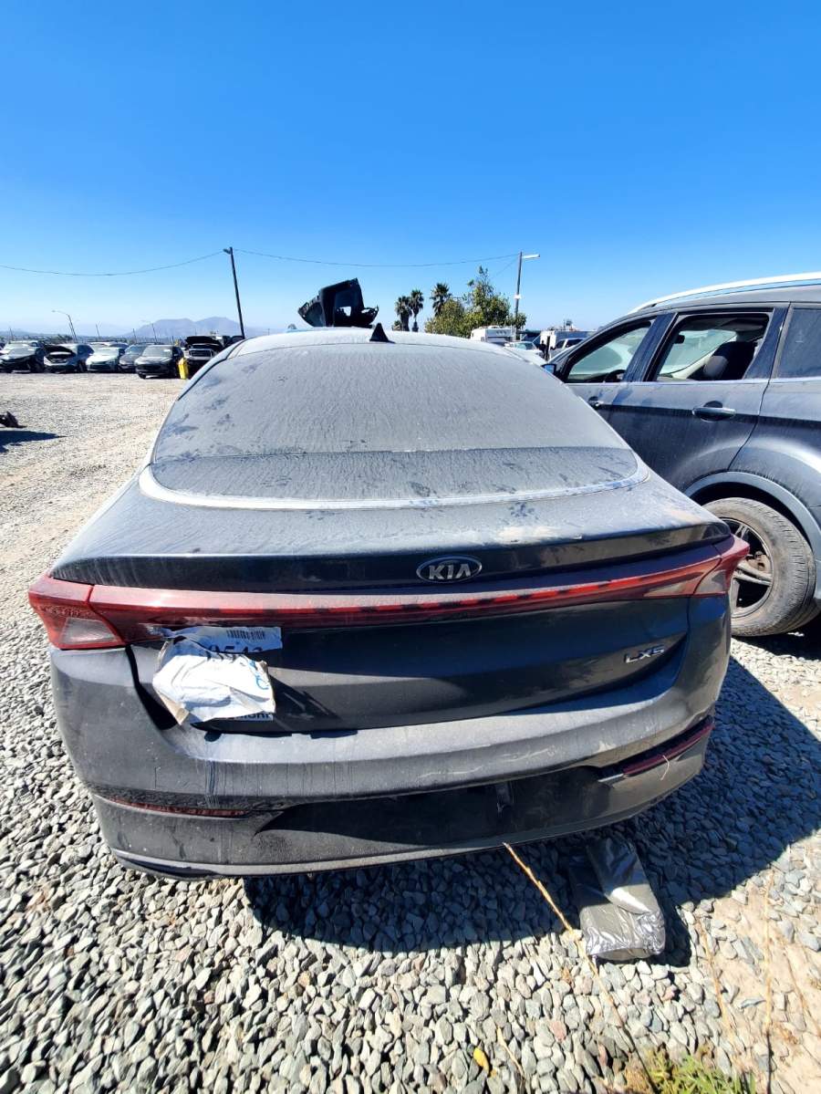 2021 Kia K5 LXS
