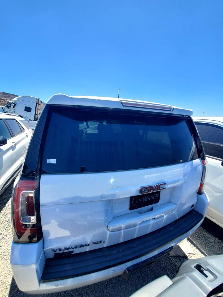 2019 GMC Yukon XL SLT