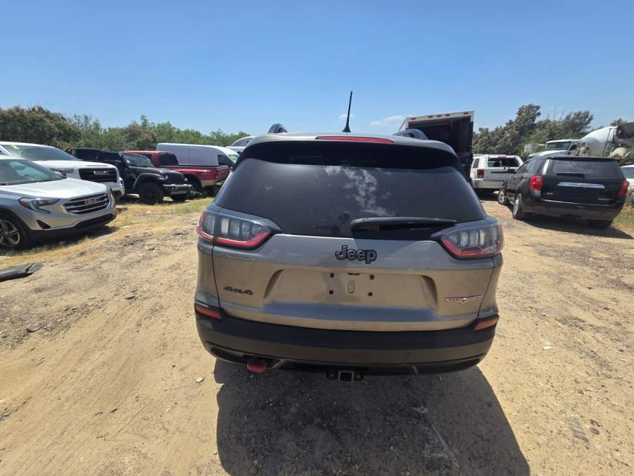 2019 Jeep Cherokee