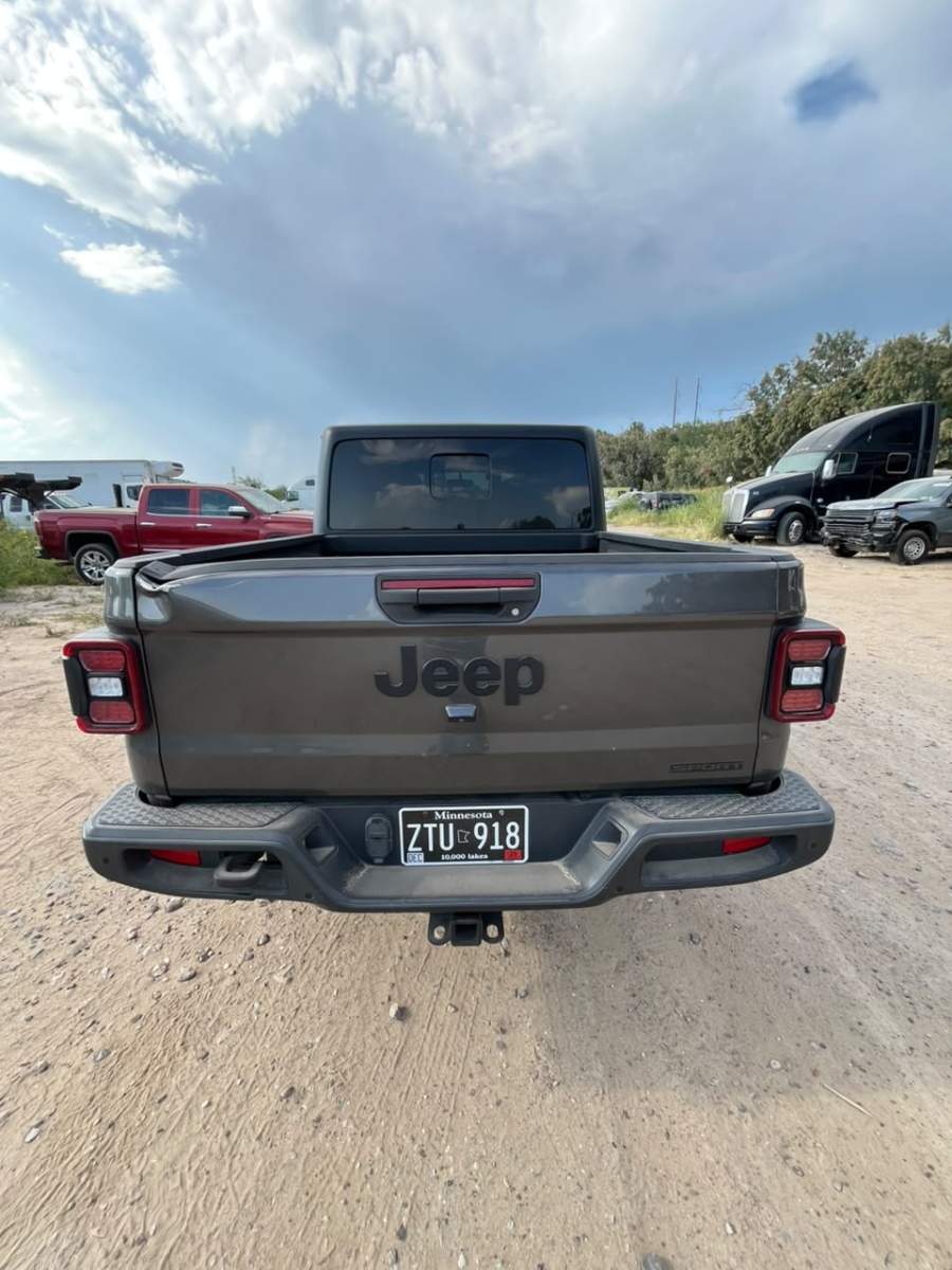 2021 Jeep Gladiator