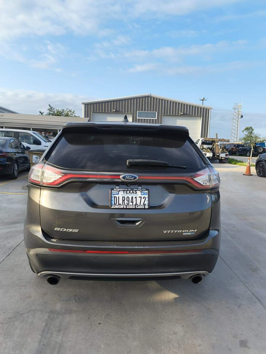 2016 Ford Edge