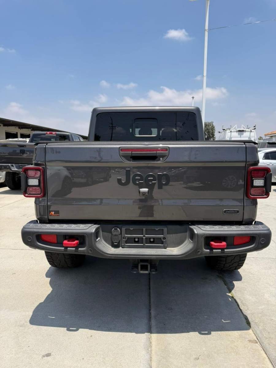 2020 Jeep Gladiator