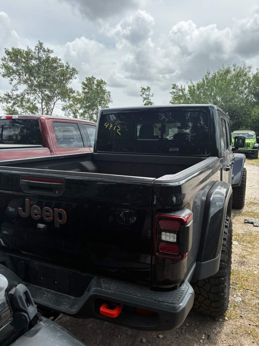 2021 Jeep Gladiator Mojave