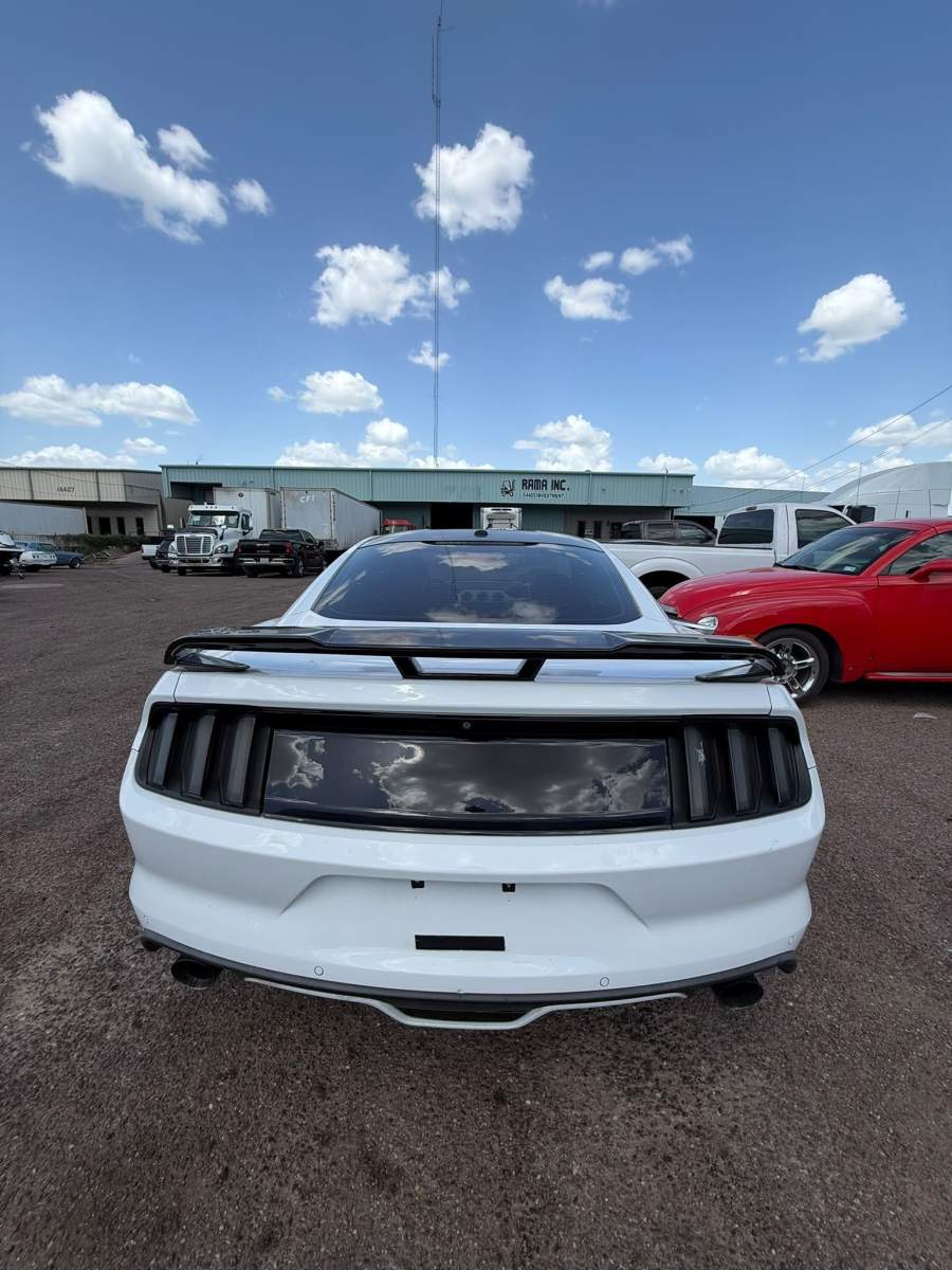 2015 Ford Mustang
