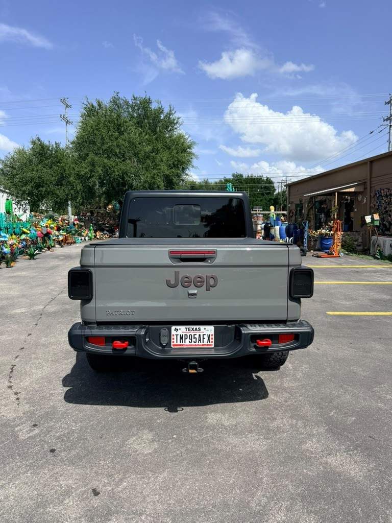 2021 Jeep Gladiator