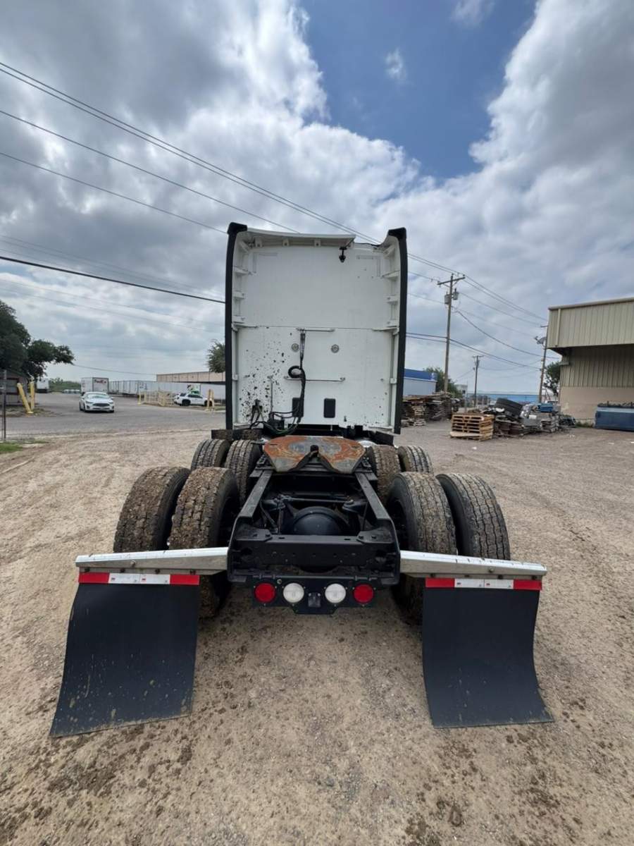 2021 Kenworth T680