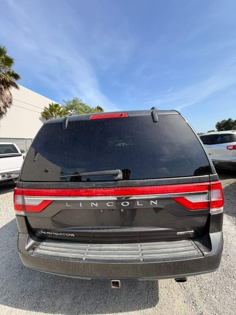 2016 Lincoln Navigator