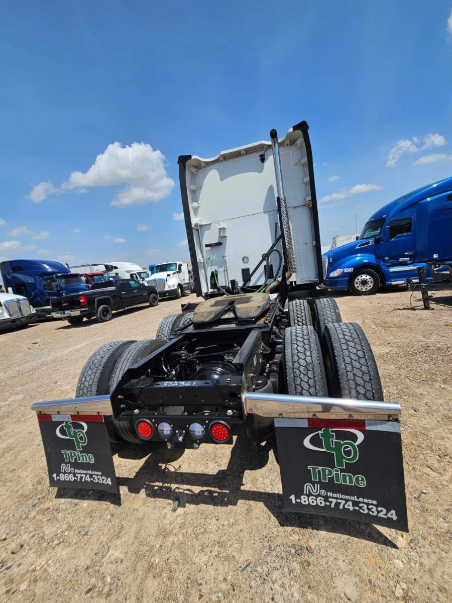 2024 Kenworth T680