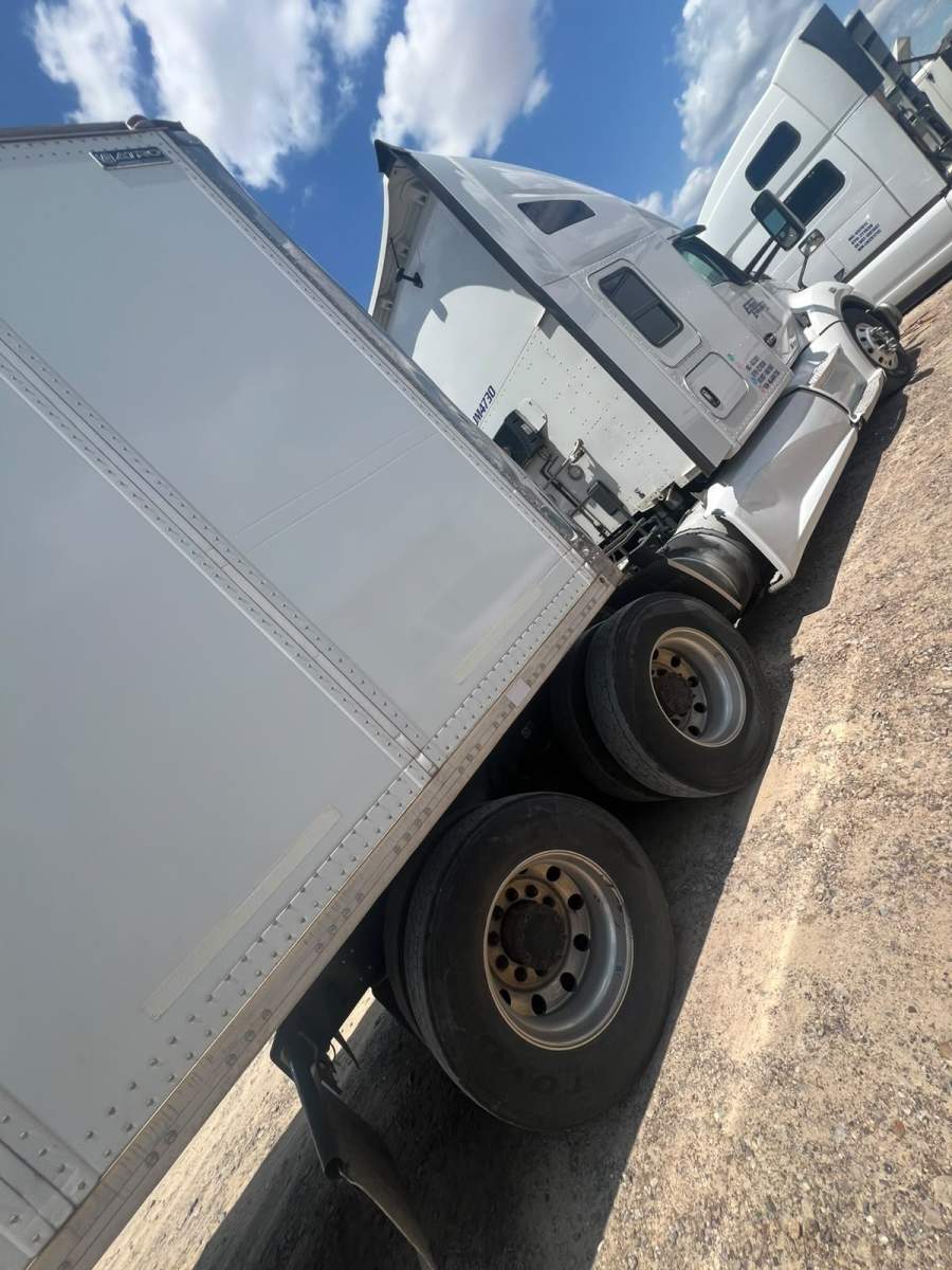 2022 Kenworth T680