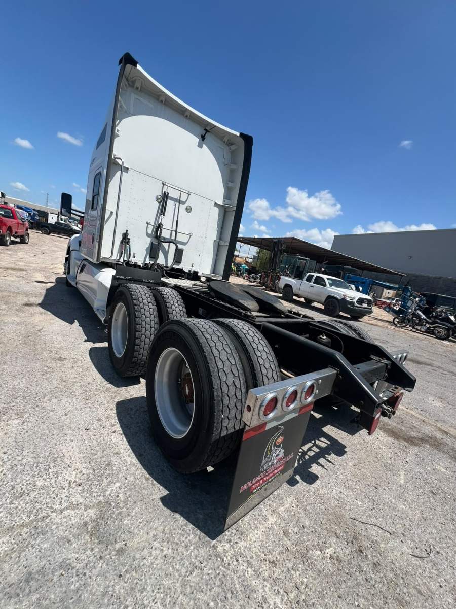 2020 Kenworth T680