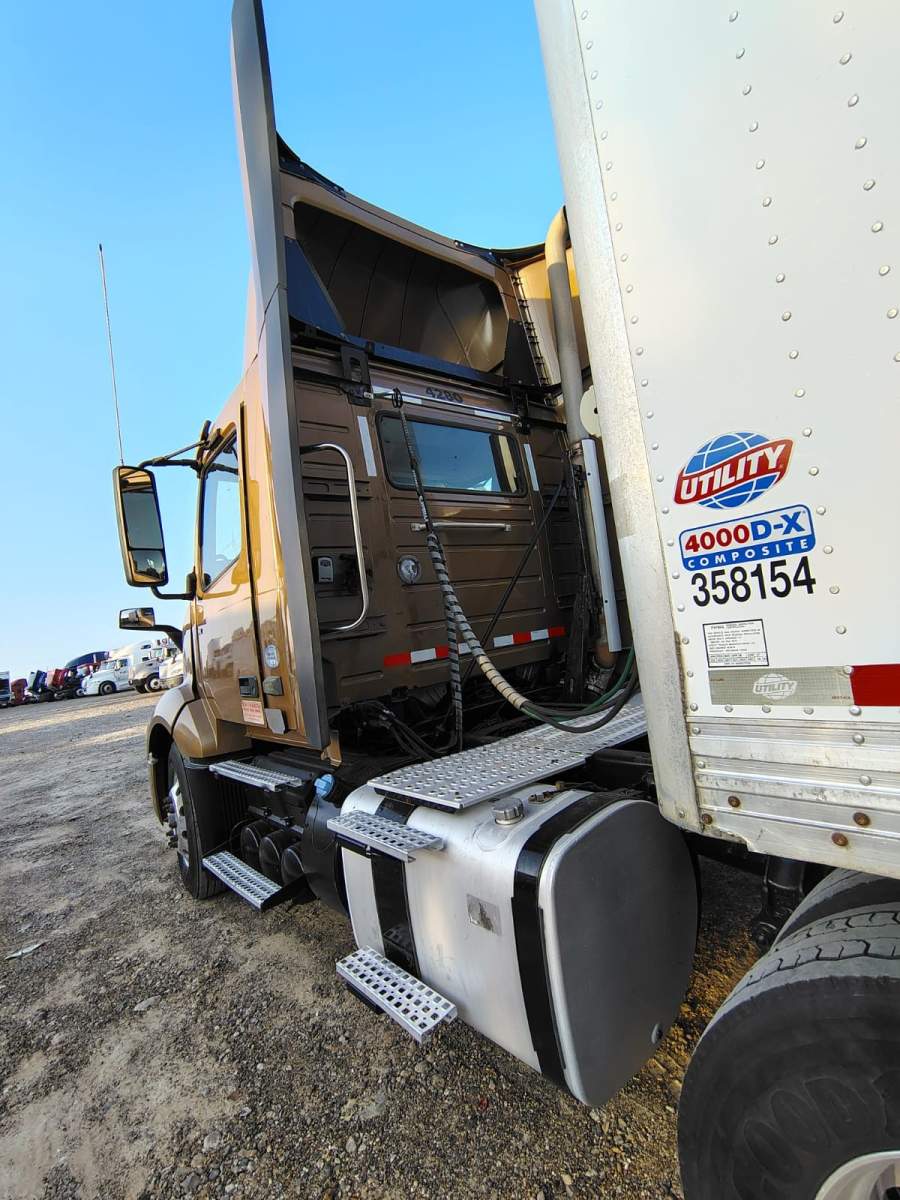 2019 Volvo Truck VNL