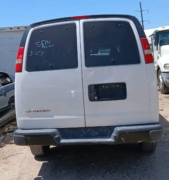 2020 Chevrolet Express 3500 LS