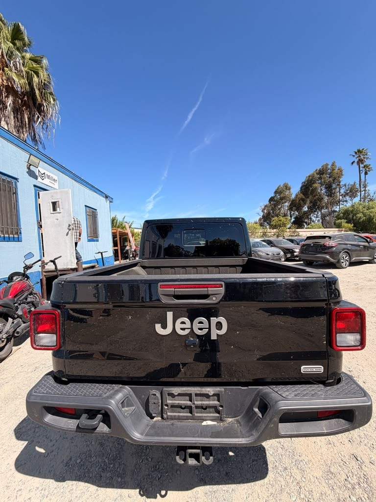 2020 Jeep Gladiator Overland