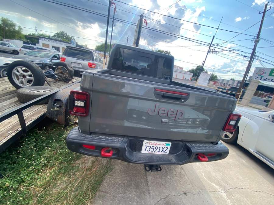 2020 Jeep Gladiator