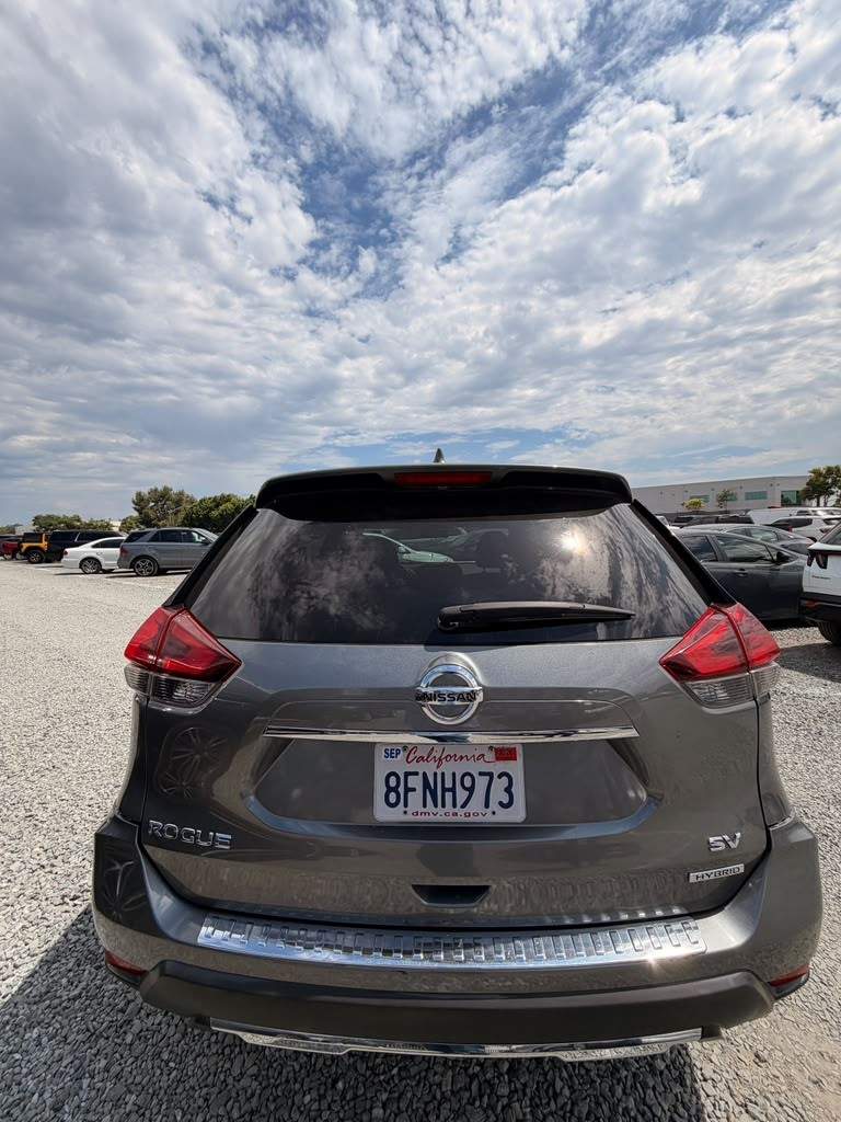 2018 Nissan Rogue hybrid sl