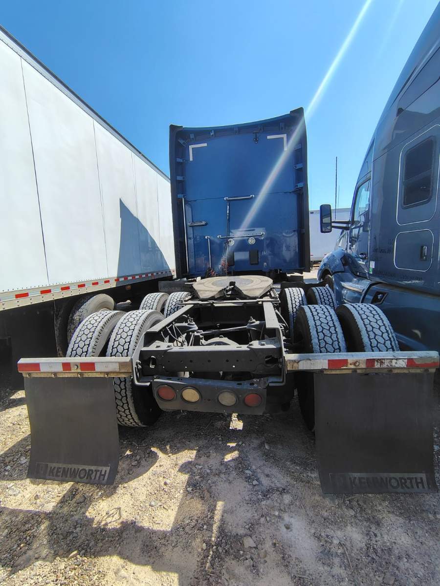 2021 Kenworth T680